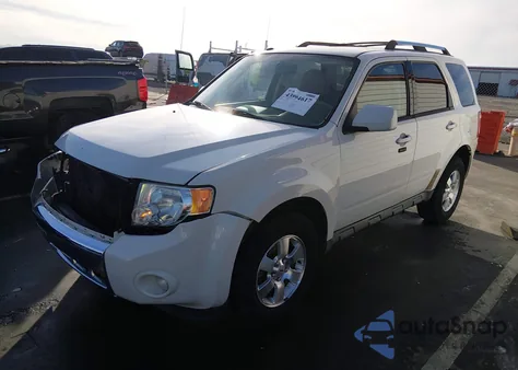 2011 Ford Escape Limited z USA, uszkodzony, nr VIN 1FMCU0E70BKA52755